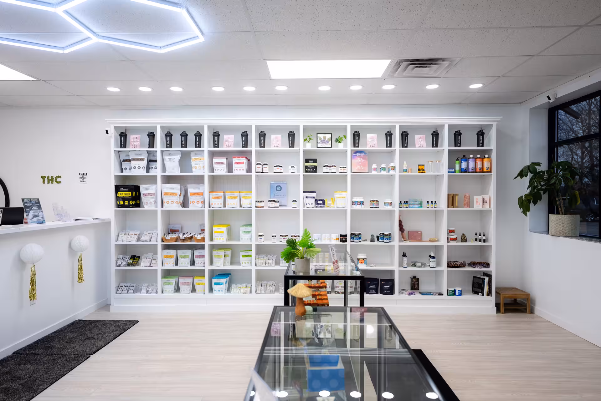 5D Dispensary store interior