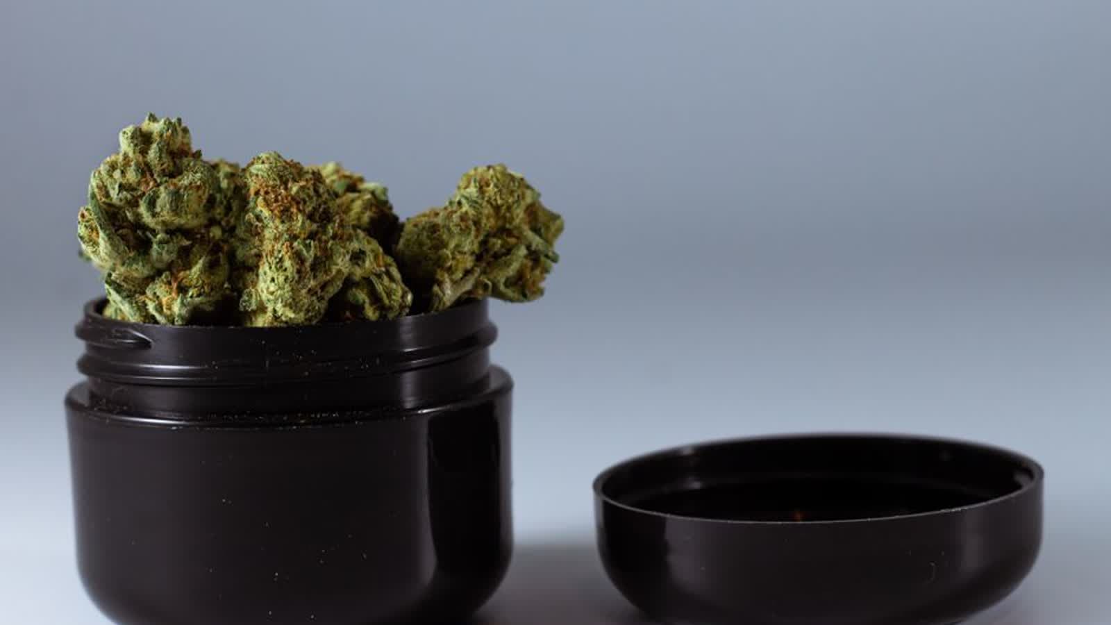 What Minnesota Requires on Cannabis Packaging: Child-Resistant, Opaque, and the Universal Symbol